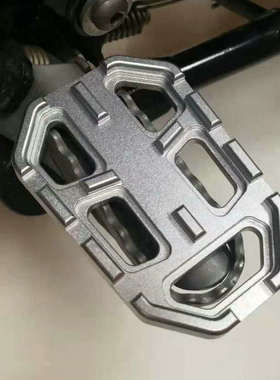 适用宝马 R1200GS水鸟普版拉力版G310GS S1000XR脚踏加大脚踏板加