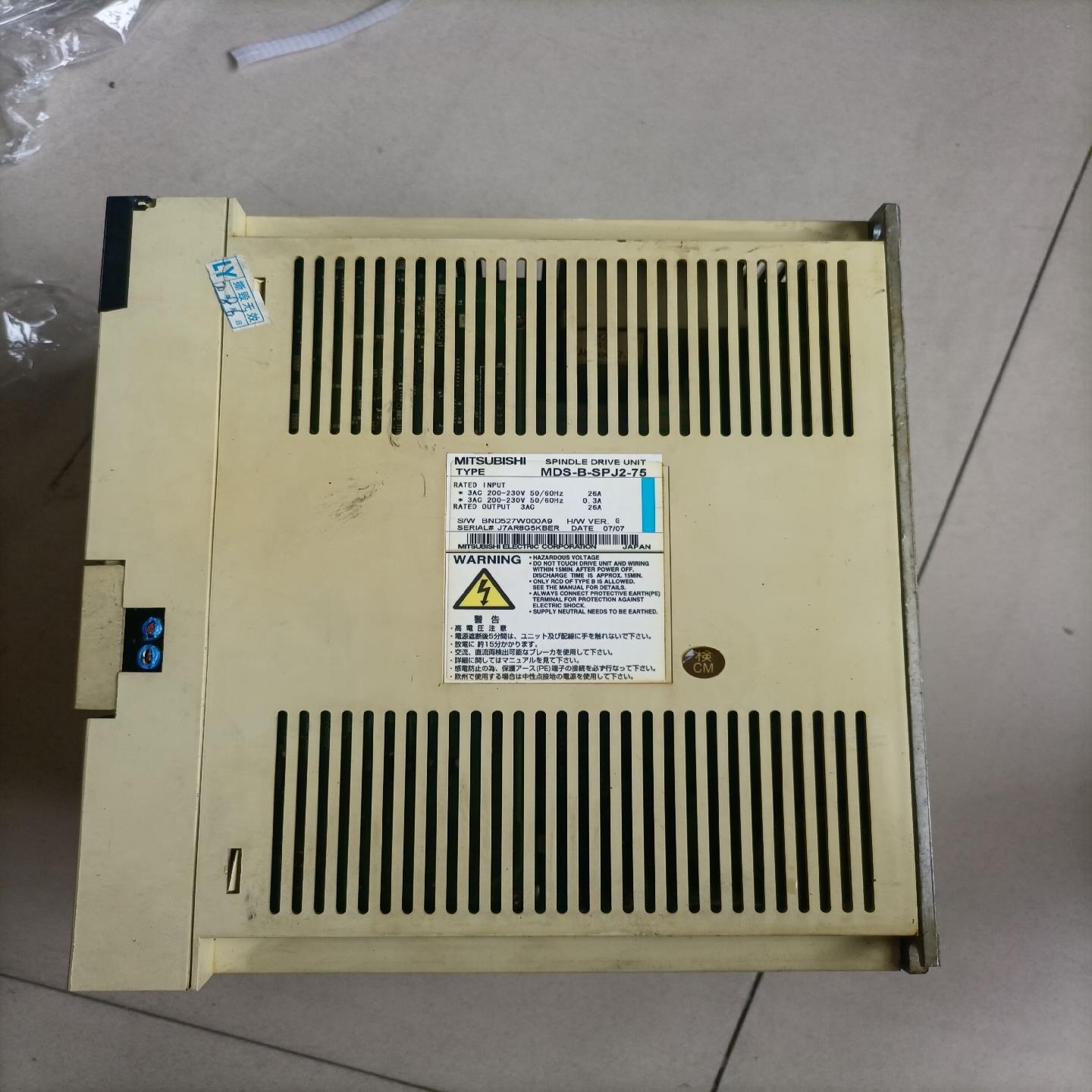 MDS-B-SPJ2-75三菱驱动器功能完好成色如图【南风商行】