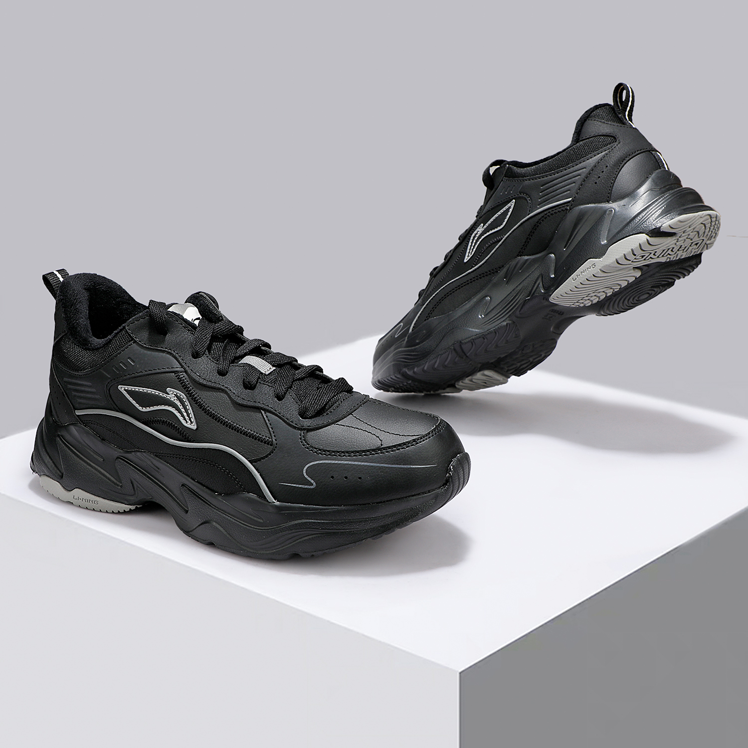 李宁LN DEFENDER丨休闲鞋男鞋2025冬季新款加绒保暖黑色运动鞋男