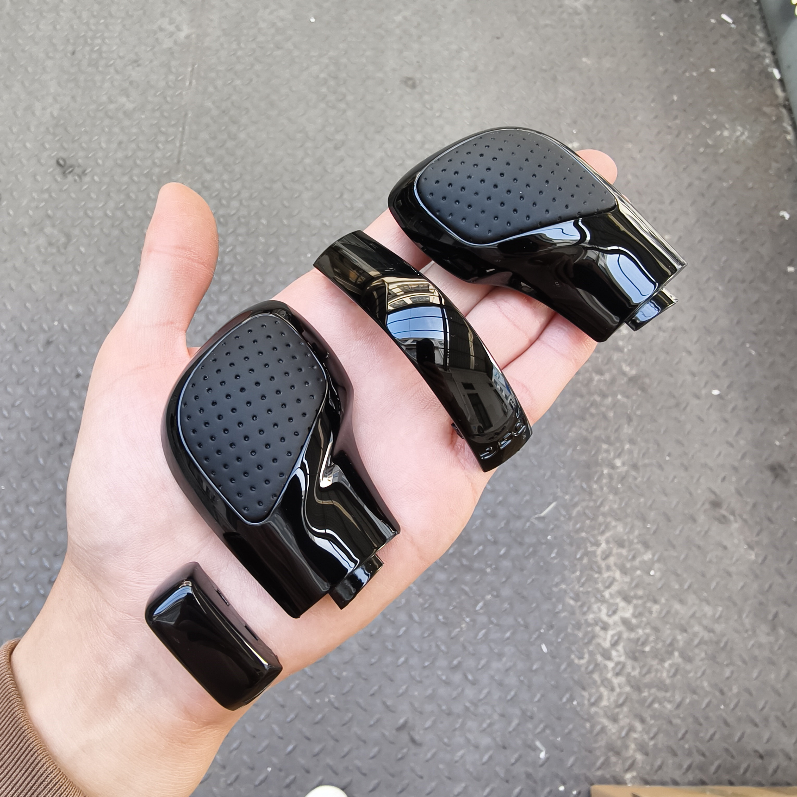 帕萨特凌度速腾迈腾CC高尔夫途观黑武士碳纤维档把头自动换挡手球