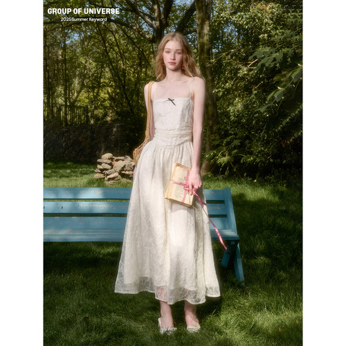 银河万岁蕾丝亮片细闪「仙女裙」