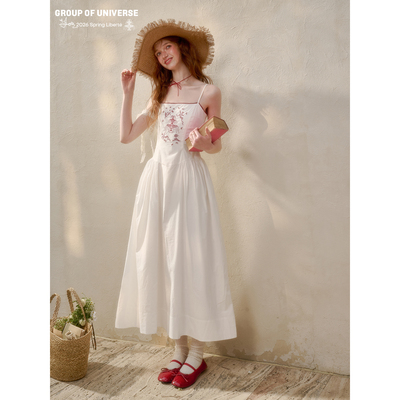 银河万岁“皂香”甜美法式小白裙