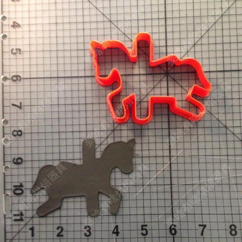旋转木马3d打印饼干模具 立体卡通翻糖蛋糕切模套装 家用 蒸加深