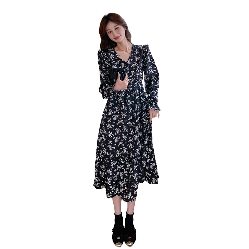 茶歇法式黑色碎花连衣裙女春2025超火独特漂亮高级感收腰绝美长裙,女装连衣裙,2C032