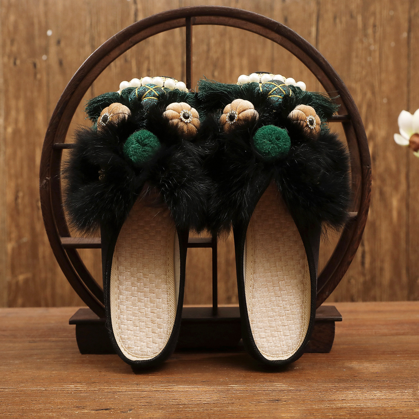 国潮墨绿色虎头拖鞋女成人夏季外穿复古绣花鞋一脚蹬非遗北京布鞋