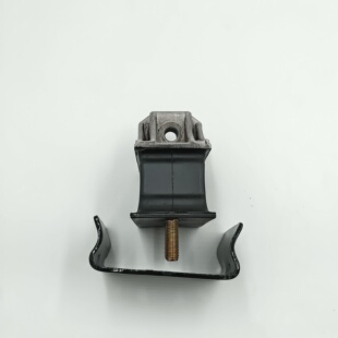 上海汇众MB100伊思坦纳ISTANA品牌高质量发动机机爪垫6612403517