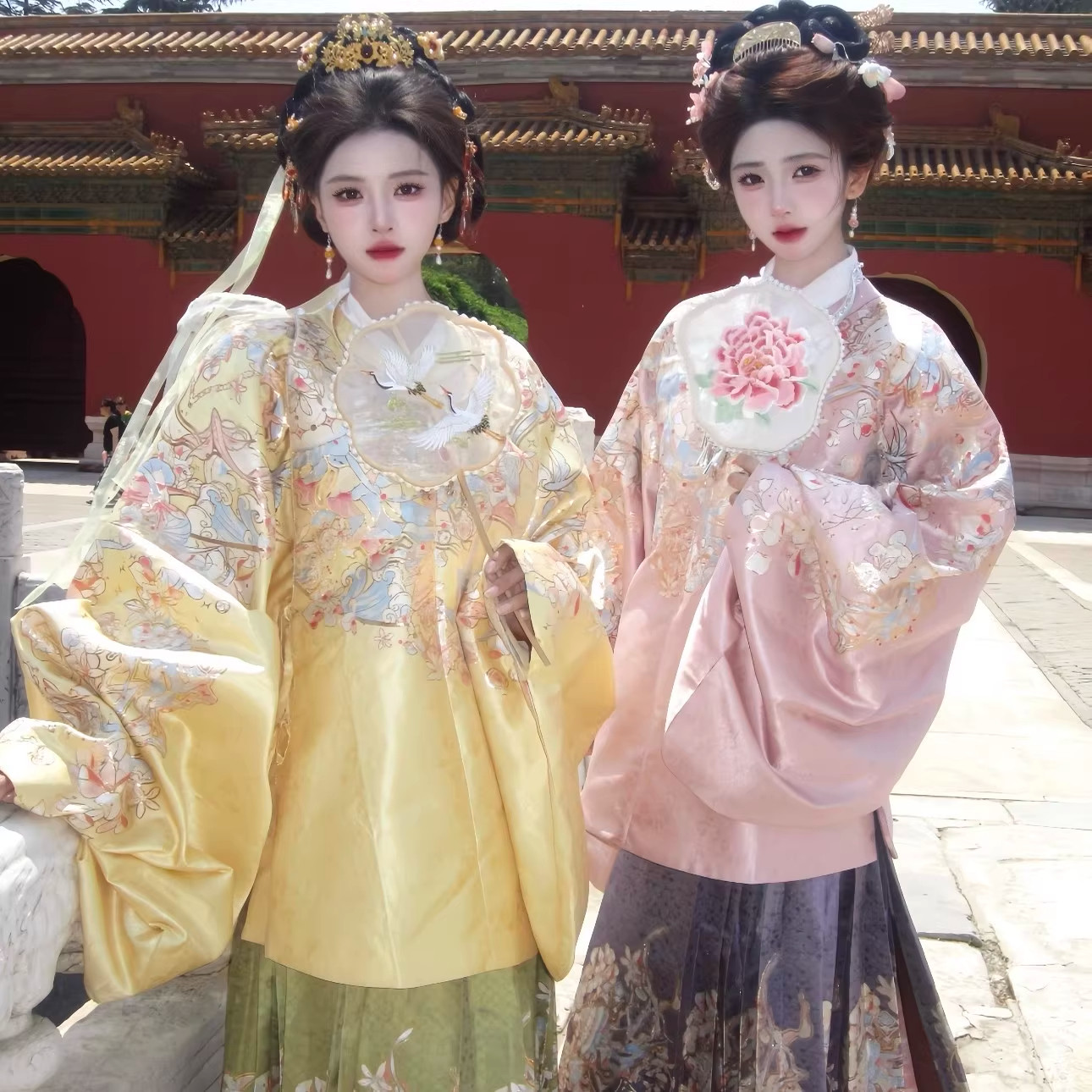 原创汉服女【大明贵女】明制中国风重工织金妆花圆领袍马面裙套装,女装/女士精品,汉服套装,淘宝优惠券,粉丝福利购,淘宝优惠卷