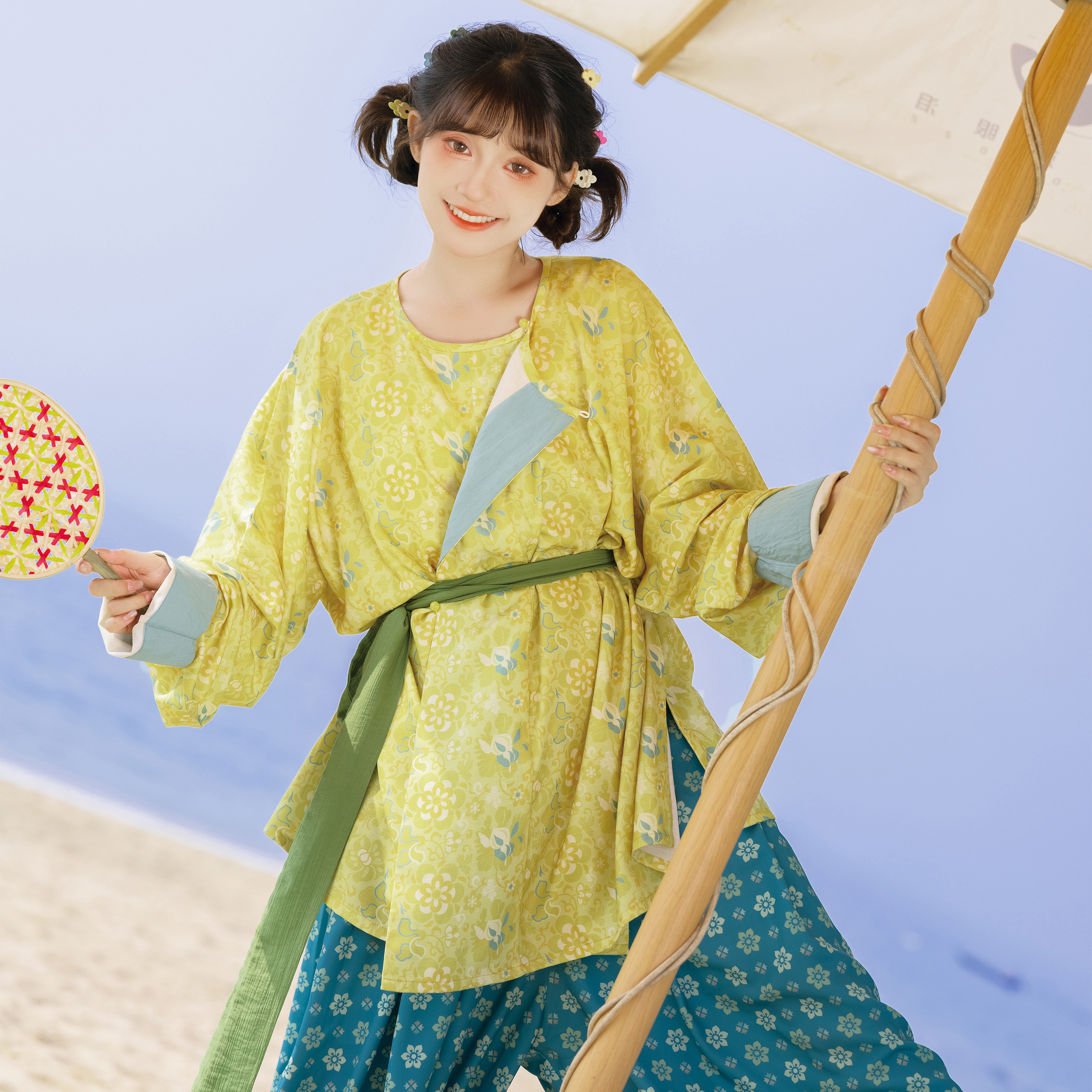 花朝记唐撞色文艺圆领袍宽松日常