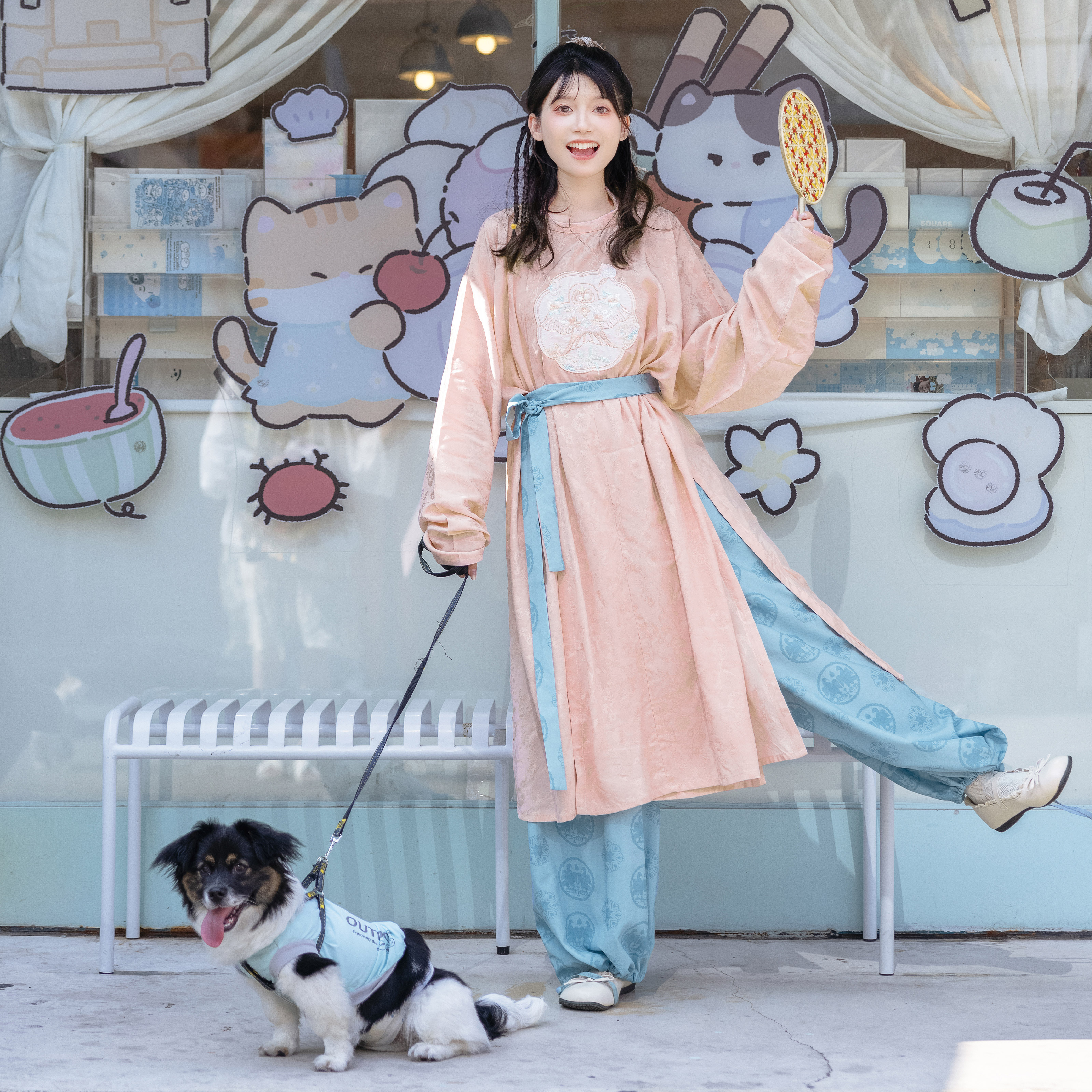 花朝记唐圆领袍灯笼裤粉传统汉服