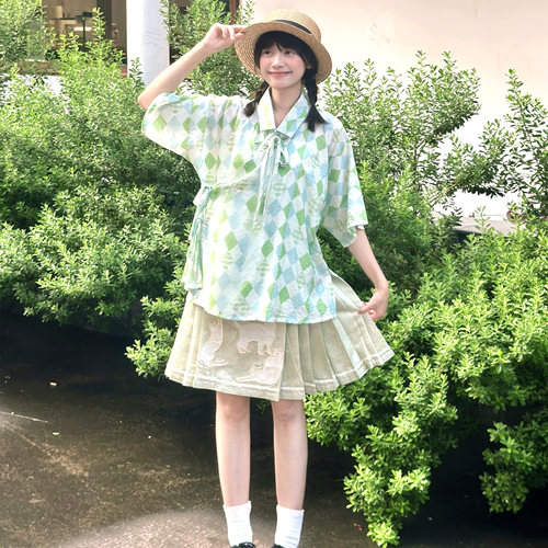 花朝记｜棱镜｜明制汉服明翻领衫短袖绿色印花人棉日常百搭学院风
