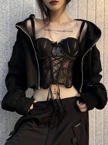辣妹性感蕾丝吊带上衣带胸垫