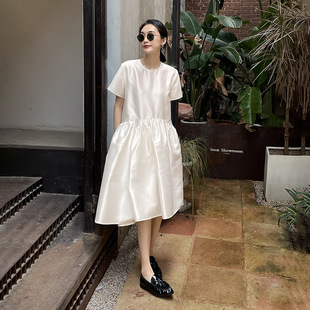 轻奢夏季 拼接设计光泽感a字长款 短袖 连衣裙子女时髦减龄洋气 新款