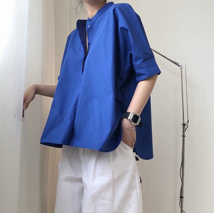宽松克莱因蓝立领衬衫夏女2026新款休闲通勤百搭短袖系扣棉质上衣