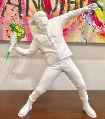 男孩白色潮流ins风雕塑摆件