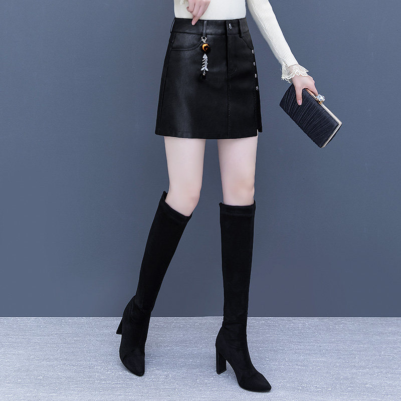 啄木鸟韩版时髦短裙裤女2025秋季显瘦高腰半身裙修身百搭外穿皮裙