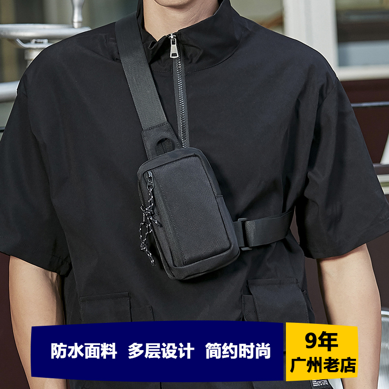 斜挎包男潮牌日系街头潮流运动款迷你胸包男士腰包ins男士斜肩包