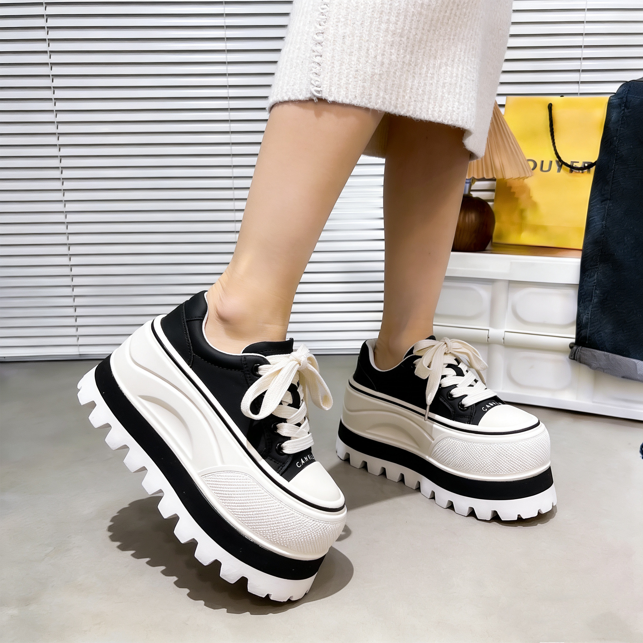 真皮百搭系带厚底松糕超高跟小个子增高10cm面包鞋小白鞋饼干鞋女,女鞋,时装靴,淘宝优惠券,粉丝福利购,淘宝优惠卷