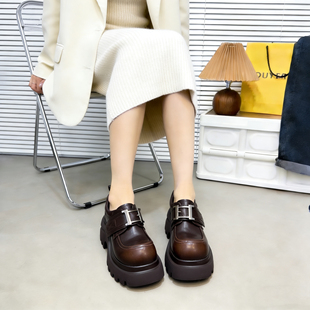 欧货增高7cm真皮厚底大头金属方扣JK小皮鞋女小个子配裙子乐福鞋