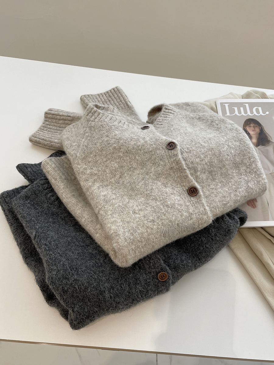 韩系奶fufu圆领开衫毛衣