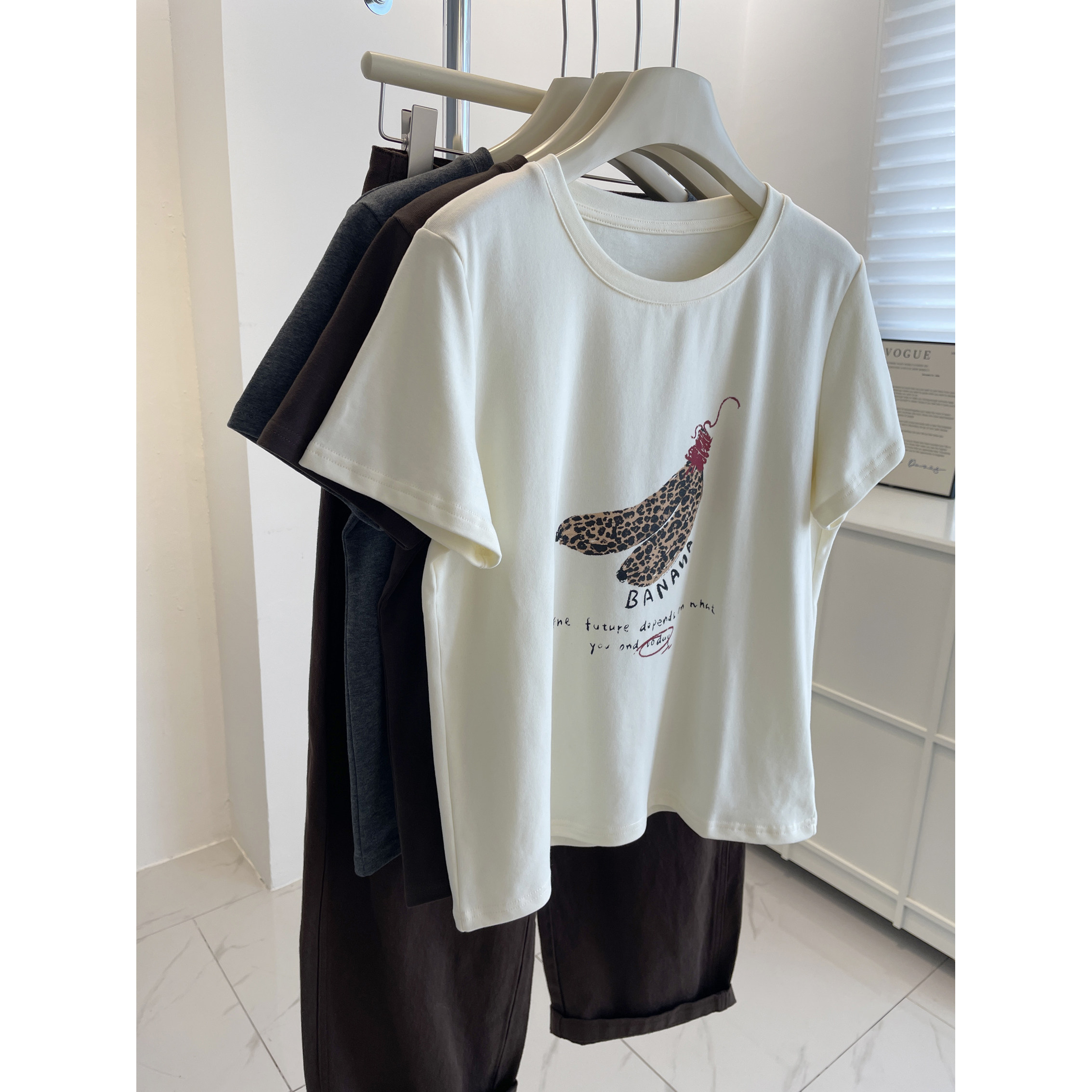 软糯厚实香蕉磨毛短袖t恤女！秋慵懒宽松大版圆领休闲Tee内搭上衣