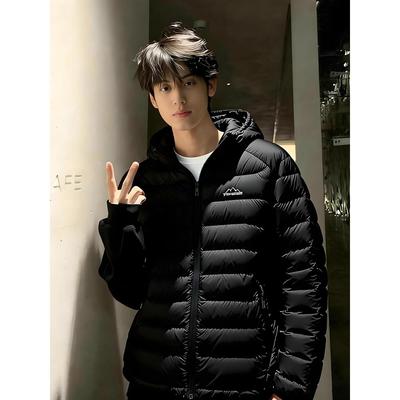 黑色轻薄款排骨羽绒服男冬