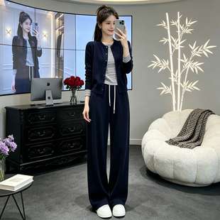 秋套装女款2026新款时尚休闲假两件上衣阔腿裤高级感减龄运动穿搭