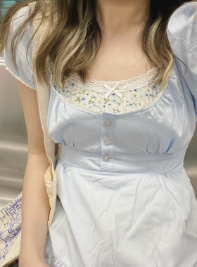 Brandy Girl bm夏白色荷叶边泡泡袖短袖甜美格子衬衫三粒扣上衣女