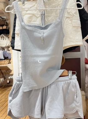 Brandy bm美式浅蓝蕾丝边三粒扣外穿小吊带背心女夏季2025新上衣