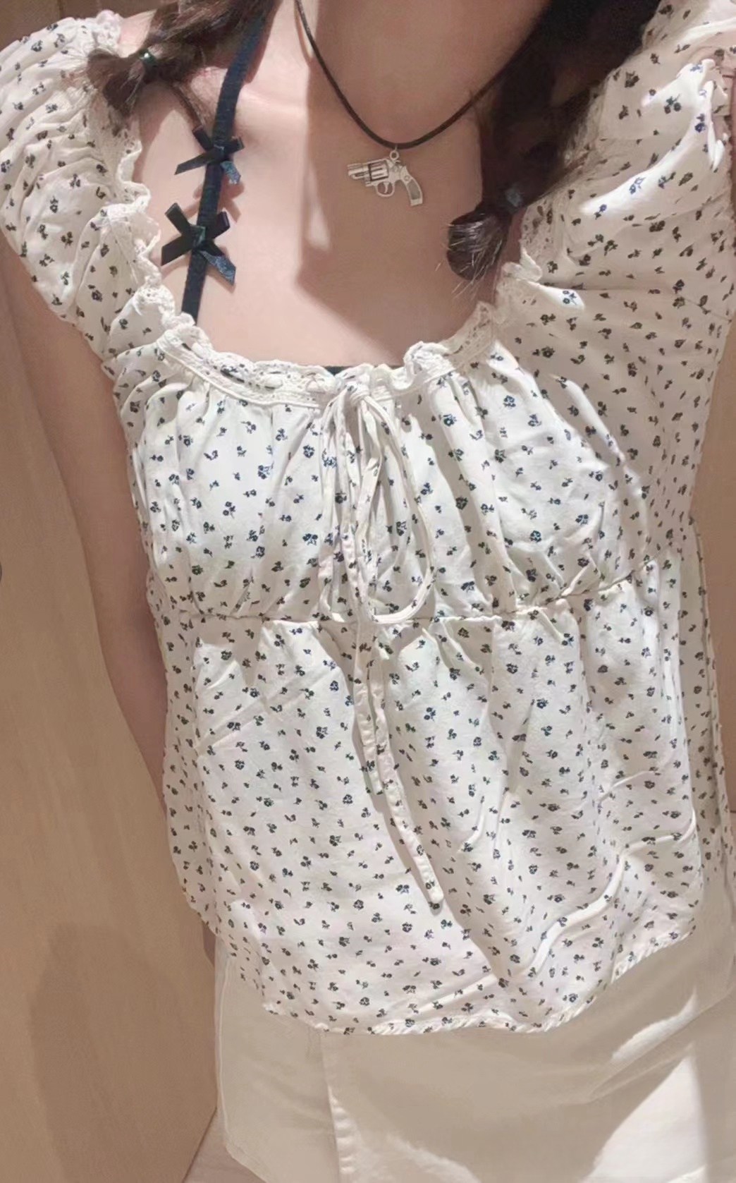 Brandy girl bm法式上衣女碎花系带泡泡袖收腰短袖衬衫Casey Top