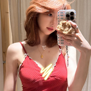 Brandy bm红色波点双蝴蝶结木耳边V领背心吊带辣妹纯欲上衣女