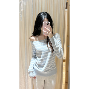 女慵懒风露肩长袖 一字肩浅蓝条纹针织衫 上衣 bm韩版 Brandy