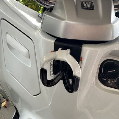 适用于豪爵UFR150摩托车前置挂钩