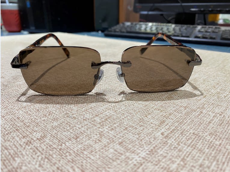 石头镜40年厂家天然水晶太阳眼镜男款无框茶色防辐射个性遮阳墨镜