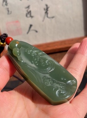 天然和田玉东北籽料析木河磨玉葫芦牌子吊坠73.5-31.2-60.37克