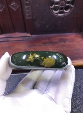 和田玉带皮手镯收藏黄绿肉精品析木河磨玉墨玉58.5口径手镯重73克