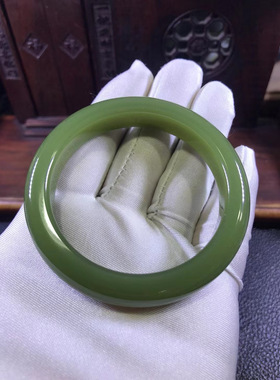 和田玉东北透闪石玉手镯析木绿河磨玉无结构55口手镯52克厂家直销