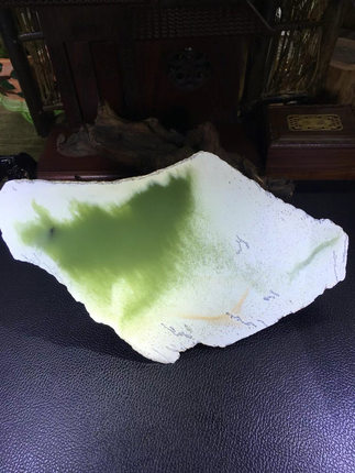 析木黄绿河磨玉800万明星料原材料原石重1562克  今日特价76000