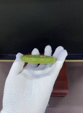 析木黄绿肉河磨玉手镯53.5口径重37克性价比特别高的一支一手货源