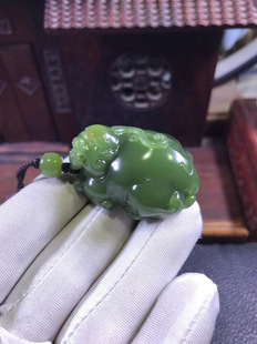 纯天然和田玉析木绿河磨玉貔貅挂坠48克河磨玉手把件厂家直销定制