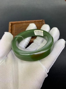 析木河磨玉新版贵妃手镯54克56+口径相当于正常53+到54+口径