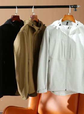 情侣款！户外经典软壳冲锋衣防风防水连帽夹克外套MS21284B-