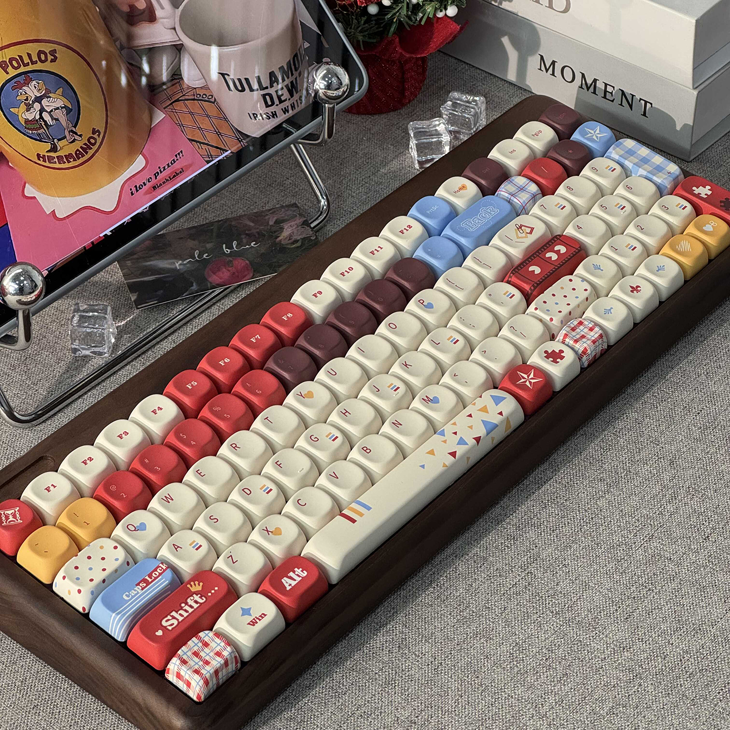 雷咖泽原创红黄蓝超级玩家键帽圣诞趣味童心涂鸦键十字轴复古键帽