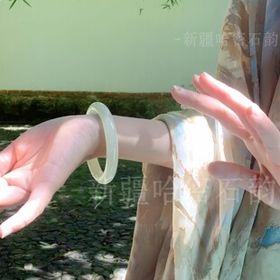 晴水和田玉手镯天然阿富汗玉青白玉羊脂白少女圆条平替新中式轻奢