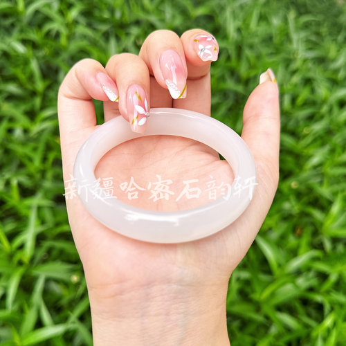 白月光白玉正宽手镯平替