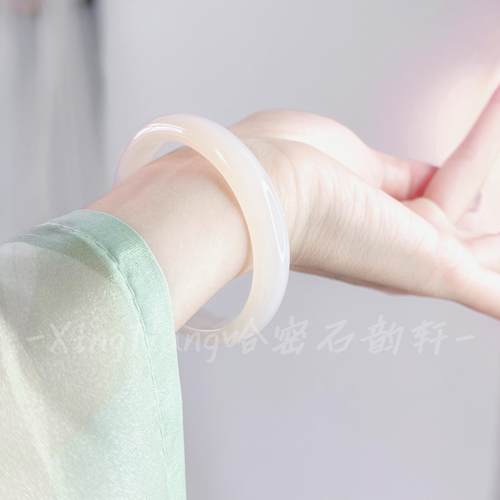 白月光冰种玉髓手镯荔枝冻玛瑙女然高冰翡翠新中式送女友石韵轩