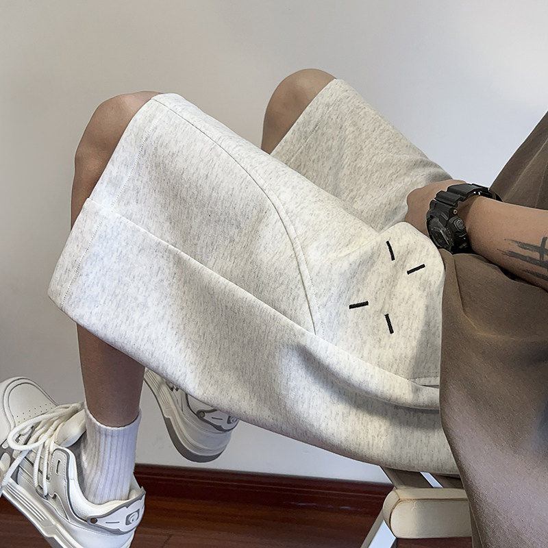 小妮家马吉拉刺绣五分裤妮力白灰色短裤官方运动中裤旗舰半截裤男,男装,短裤,淘宝优惠券,粉丝福利购,淘宝优惠卷