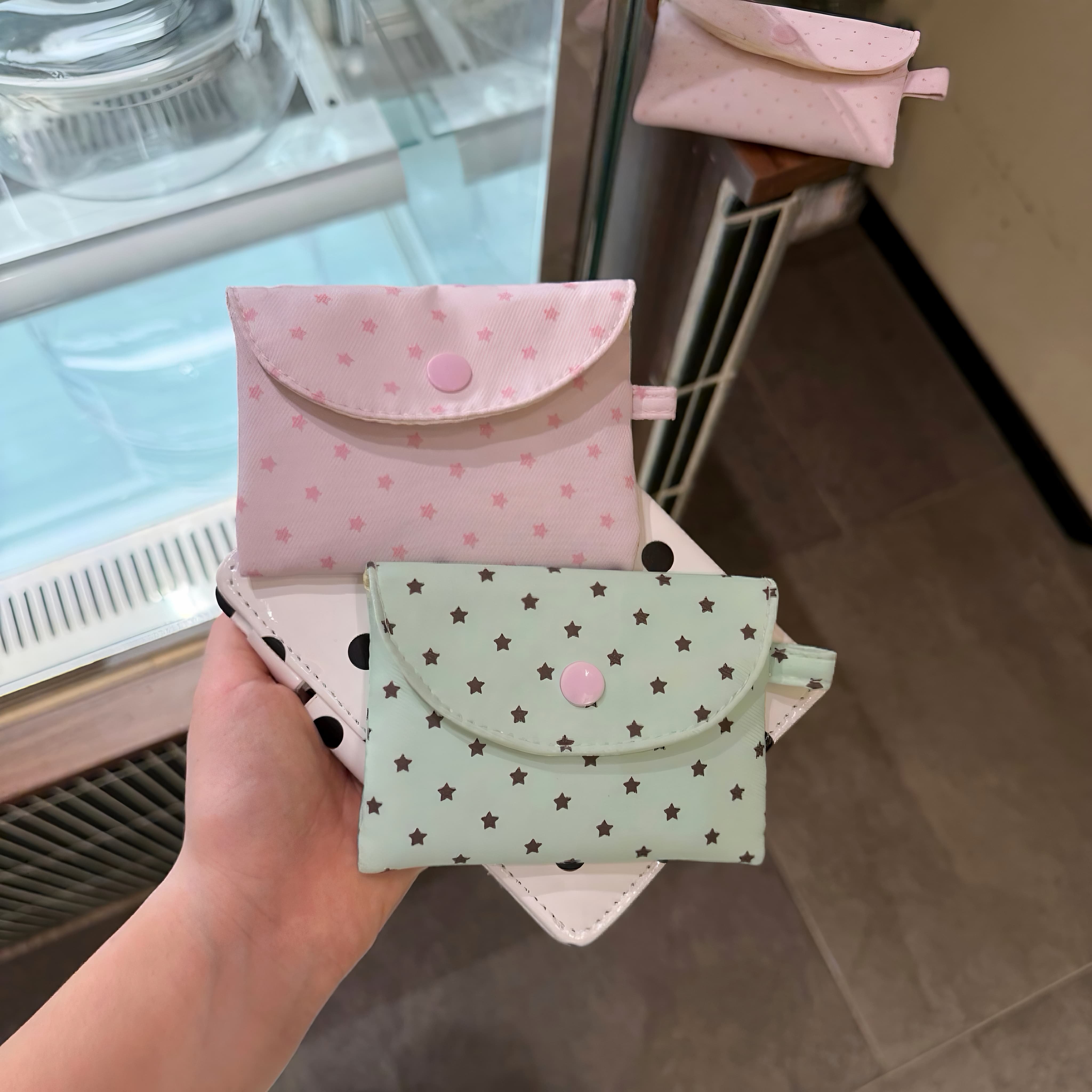 日系可爱星星布艺卡套面包挂件零钱包学生便携小卡包收纳袋