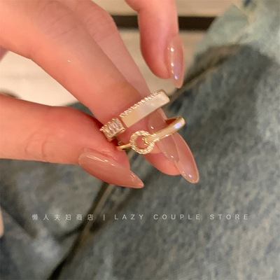 一眼爱上～简约时尚贝壳锆石设计感叠戴戒指女小众精致开口指环潮