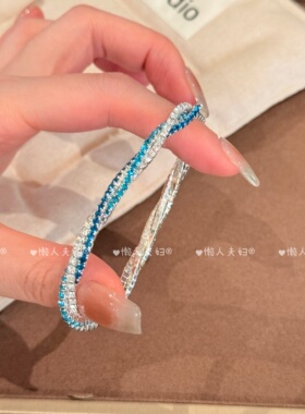 冰川蓝满钻多层麻花缠绕弹力手链