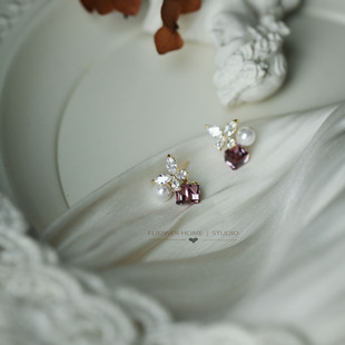 质感气质设计闪亮精致蝴蝶s925银针耳钉耳环女时尚 花宿家 紫梦